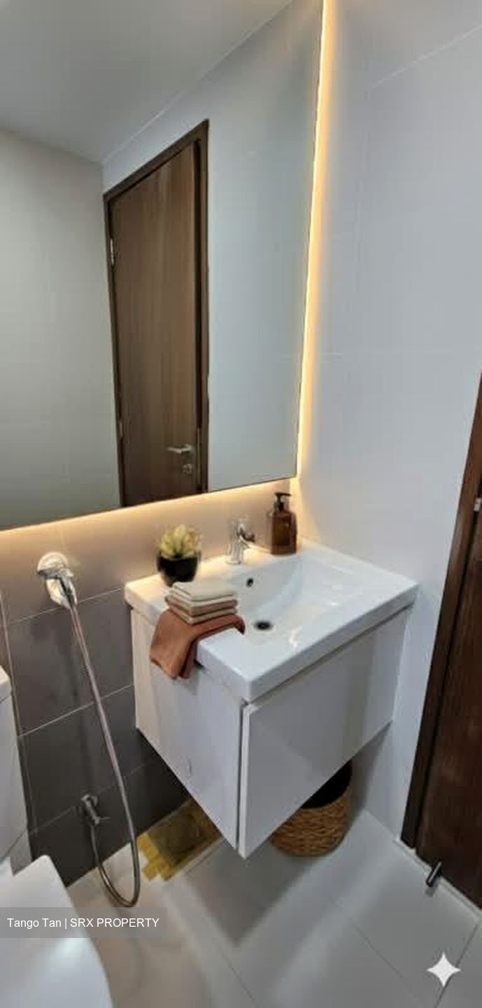 Ecopolitan (D19), Condominium #594740881
